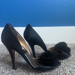 Badgley Mischka black open toe heels size 6.5